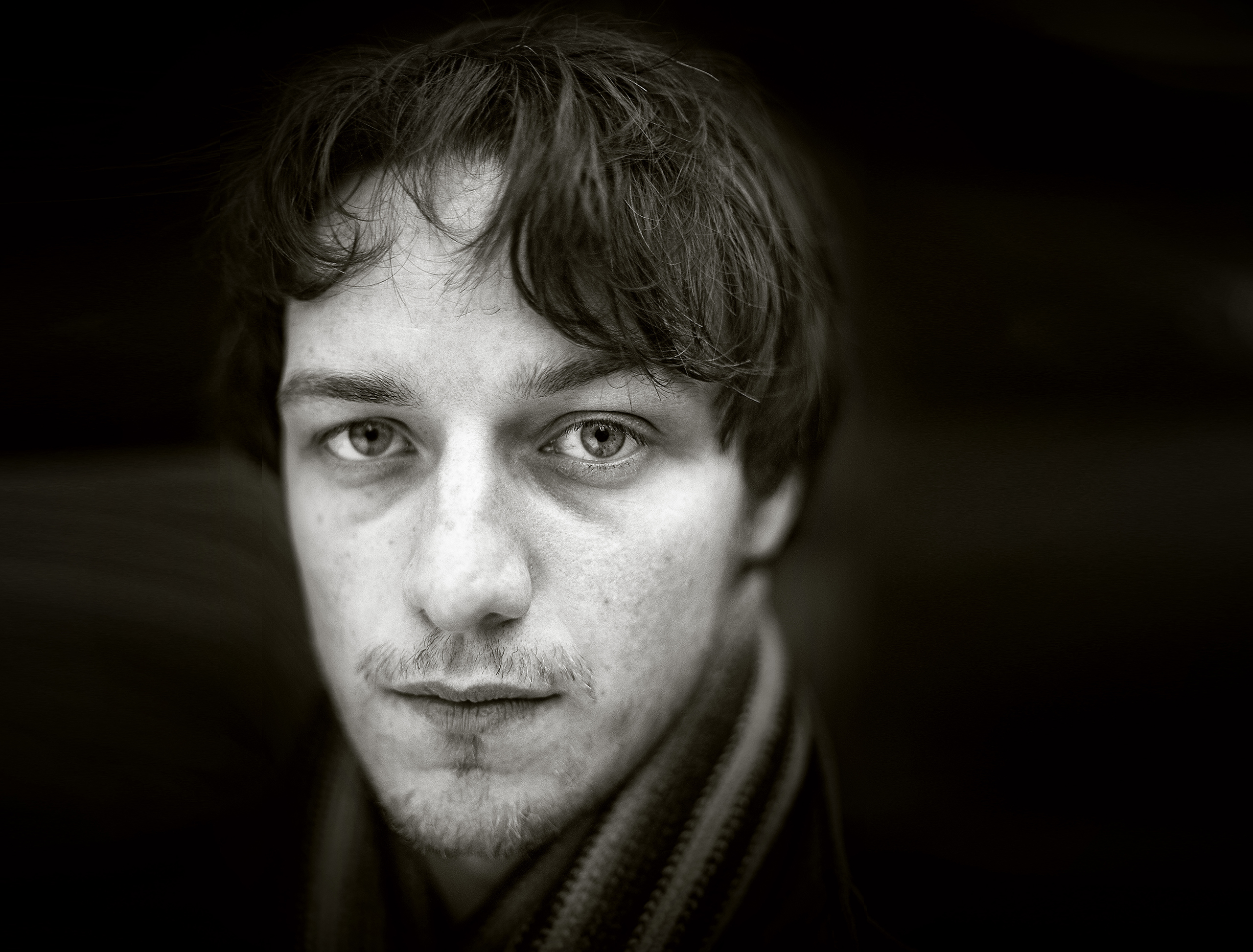 autumn model fashion sweater